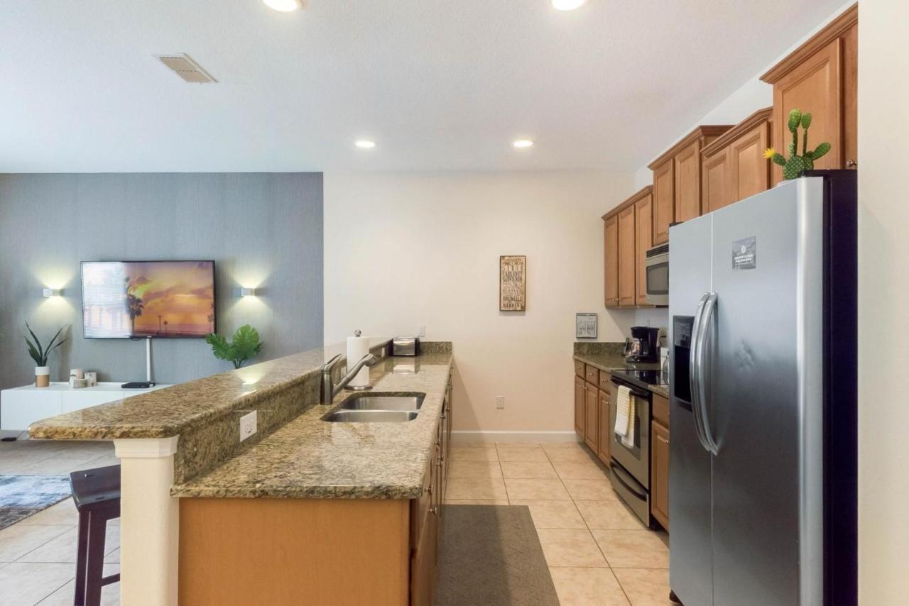 Townhome W Pool Near Disney & Orlando Attractions Kissimmee Buitenkant foto