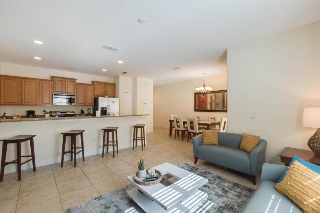 Townhome W Pool Near Disney & Orlando Attractions Kissimmee Buitenkant foto